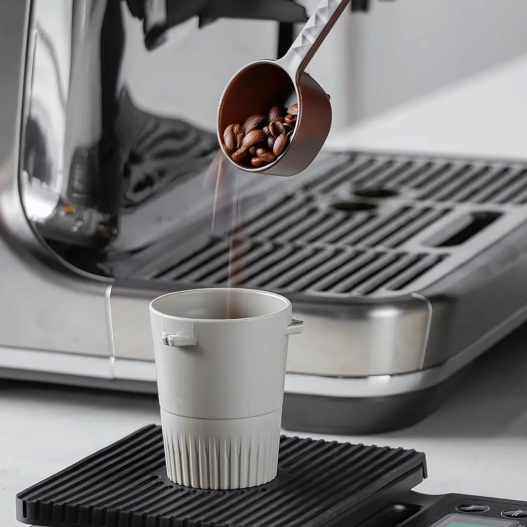 Magnetic Coffee Dosing Cup