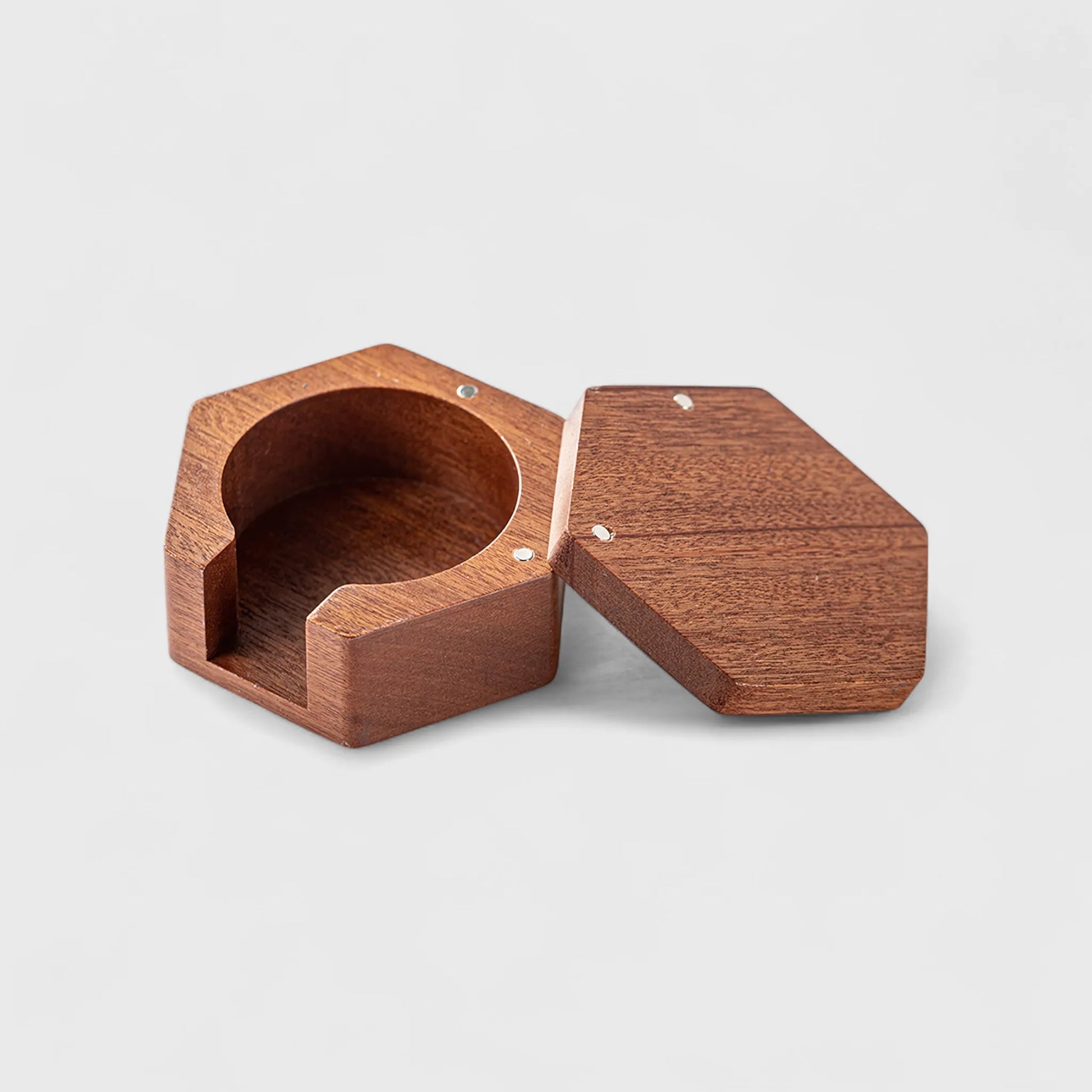 Sapele Wood Coffee Filter Paper Storage Box – Magnetic Lid with Anti-Slip Base